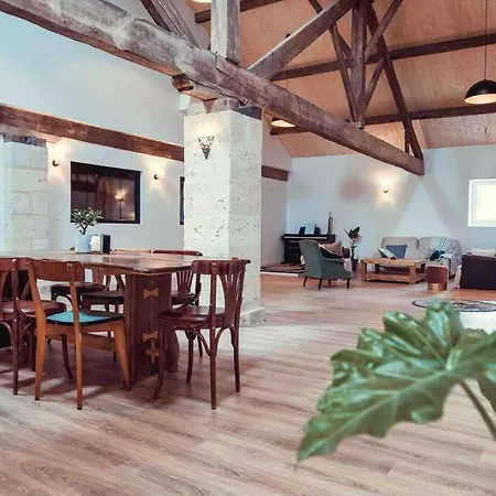 Prázdninový dům Surf, Skate And Wine House. Jau-Dignac-et-Loirac