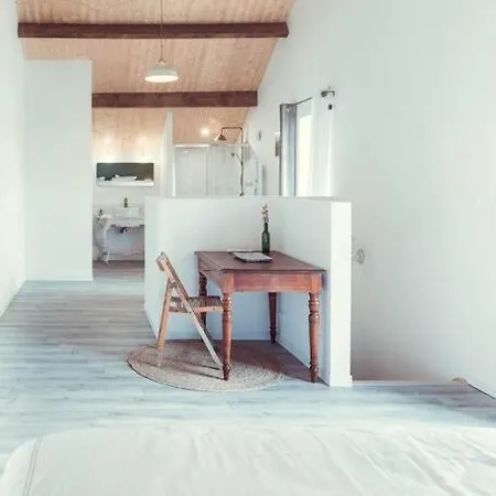 Holiday home Surf, Skate And Wine House. *